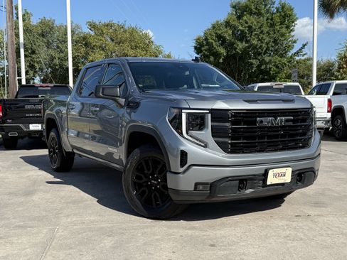 Used 2024 GMC Sierra 1500 Elevation w/ X31 Off-Road Package AWD/4WD image 2