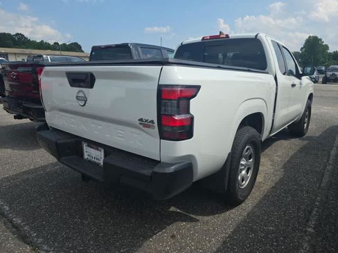 Used 2026 Nissan Frontier S w/ S Utility Package AWD/4WD image 3