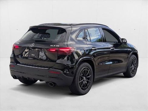 New 2026 Mercedes-Benz GLA 35 AMG AMG GLA 35 image 2
