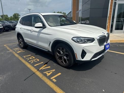 Used 2022 BMW X3 xDrive30i w/ Premium Package 2 (ZPA) AWD/4WD image 2