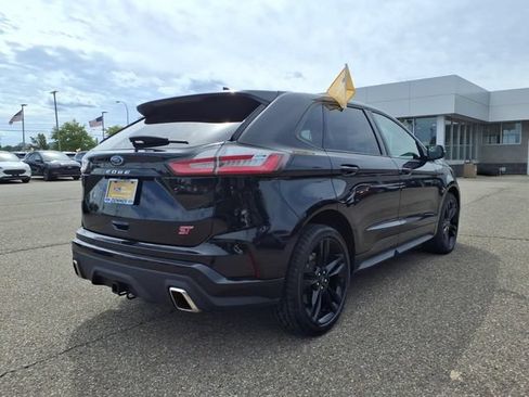 Certified 2024 Ford Edge ST w/ Equipment Group 401A AWD/4WD image 7