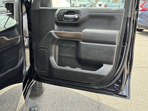 Used 2022 Chevrolet Silverado 1500 RST w/ Bed Protection Package image 14