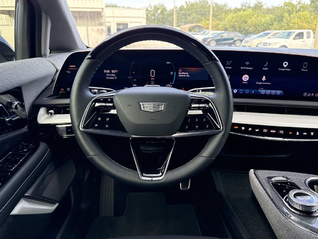 New 2025 Cadillac Optiq Sport 1 AWD/4WD image 18