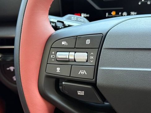 New 2026 Kia Sportage SX image 30