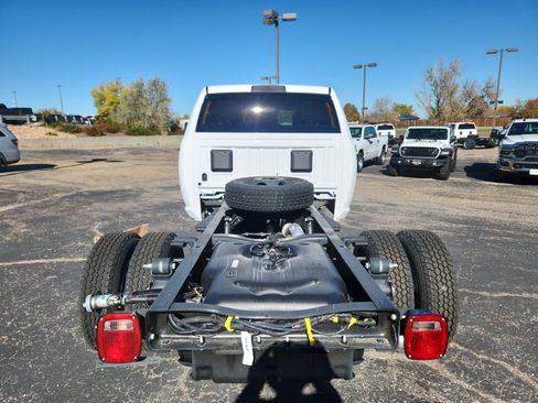 New 2025 RAM 3500 Tradesman w/ Chrome Appearance Group image 35