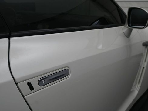Certified 2024 Nissan GT-R Premium w/ Premium Interior Package AWD/4WD image 18