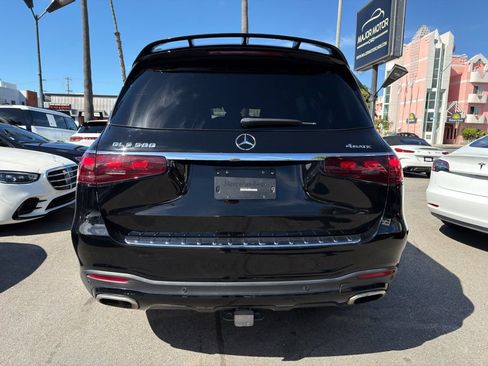 Used 2024 Mercedes-Benz GLS 580 4MATIC image 5