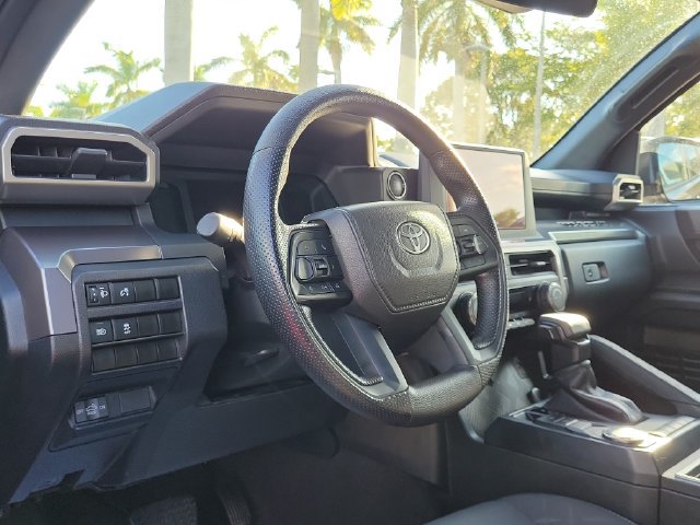 Used 2025 Toyota Tacoma SR5 RWD image 10