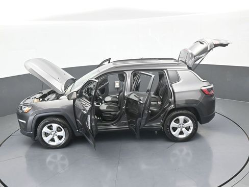 Used 2021 Jeep Compass Latitude image 60