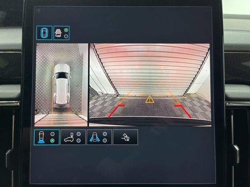 New 2026 GMC Yukon Elevation w/ Elevation Premium Package image 12