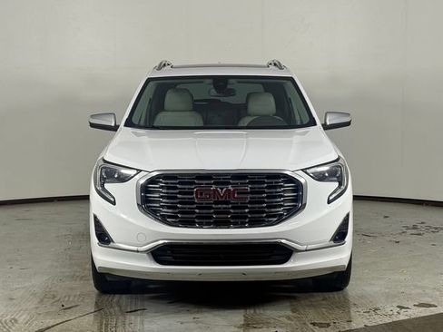 Used 2018 GMC Terrain Denali w/ Comfort Package AWD/4WD image 9