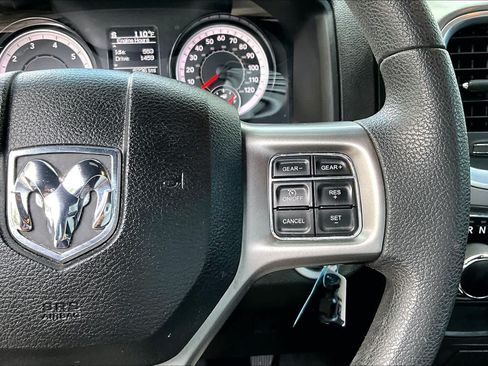 Used 2024 RAM 1500 Warlock RWD image 40