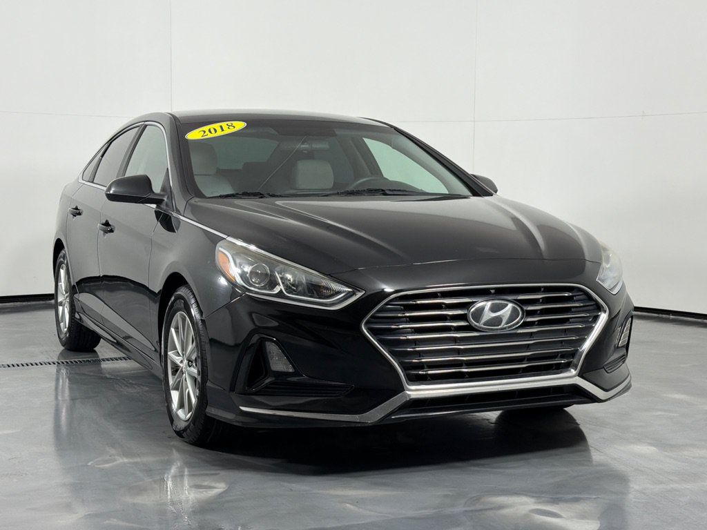 Used 2018 Hyundai Sonata SE FWD image 3
