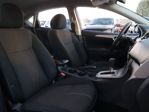 Used 2015 Nissan Sentra S image 25