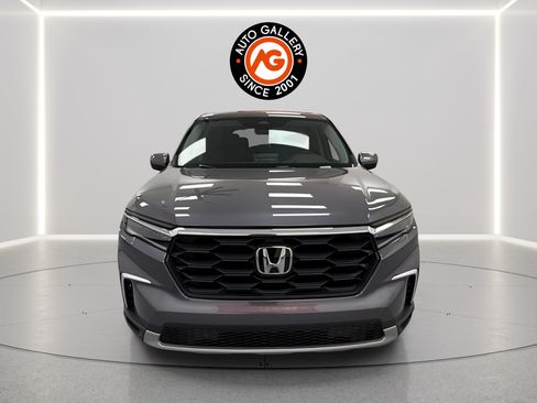 Used 2025 Honda Pilot EX-L image 9