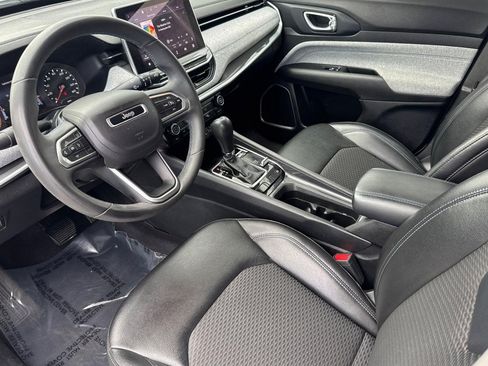 Used 2022 Jeep Compass Latitude AWD/4WD image 4