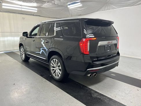 Used 2023 GMC Yukon Denali w/ Denali Reserve Package AWD/4WD image 7