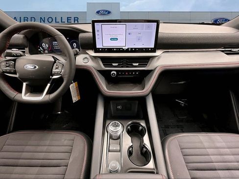 New 2026 Ford Explorer ST-Line w/ ST-Line Street Pack image 6