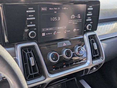 Used 2023 Kia Sorento LX image 24