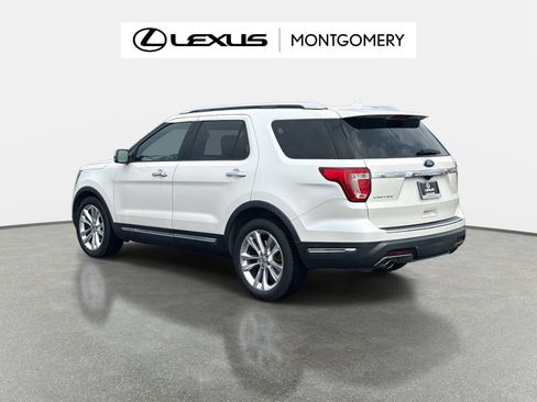 Used 2018 Ford Explorer Limited w/ Equipment Group 301A image 5