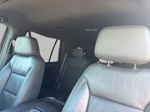 Used 2021 Chevrolet Tahoe LT image 30