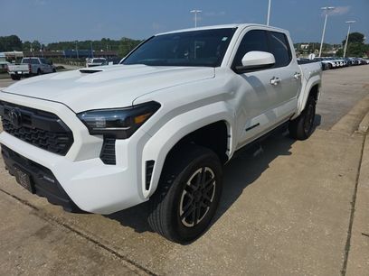 Used 2025 Toyota Tacoma TRD Sport