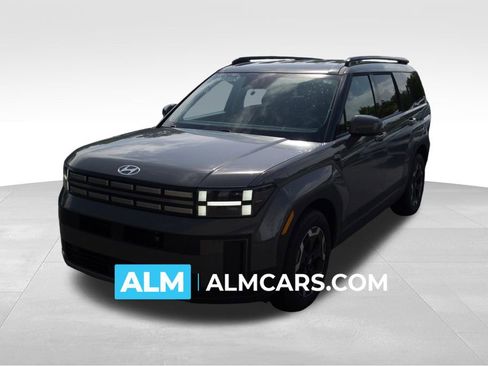Used 2025 Hyundai Santa Fe SEL image 1