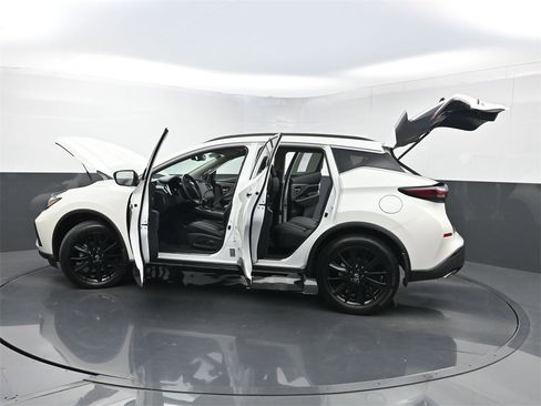 Used 2024 Nissan Murano SV w/ SV Midnight Edition Package image 36