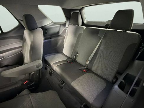 Used 2020 Chevrolet Traverse LT FWD image 27