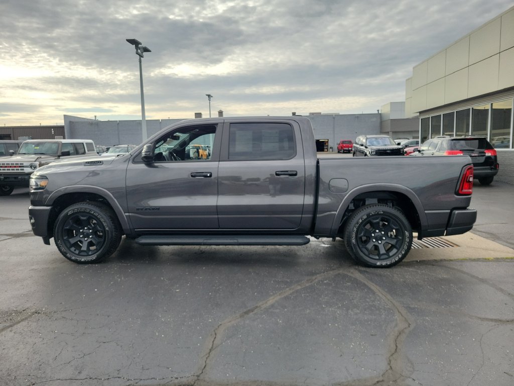 Used 2025 RAM 1500 Big Horn AWD/4WD image 7