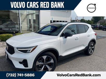 Used 2025 Volvo XC40 B5 Plus