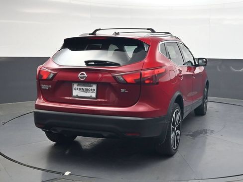 Used 2018 Nissan Rogue Sport SL FWD image 5