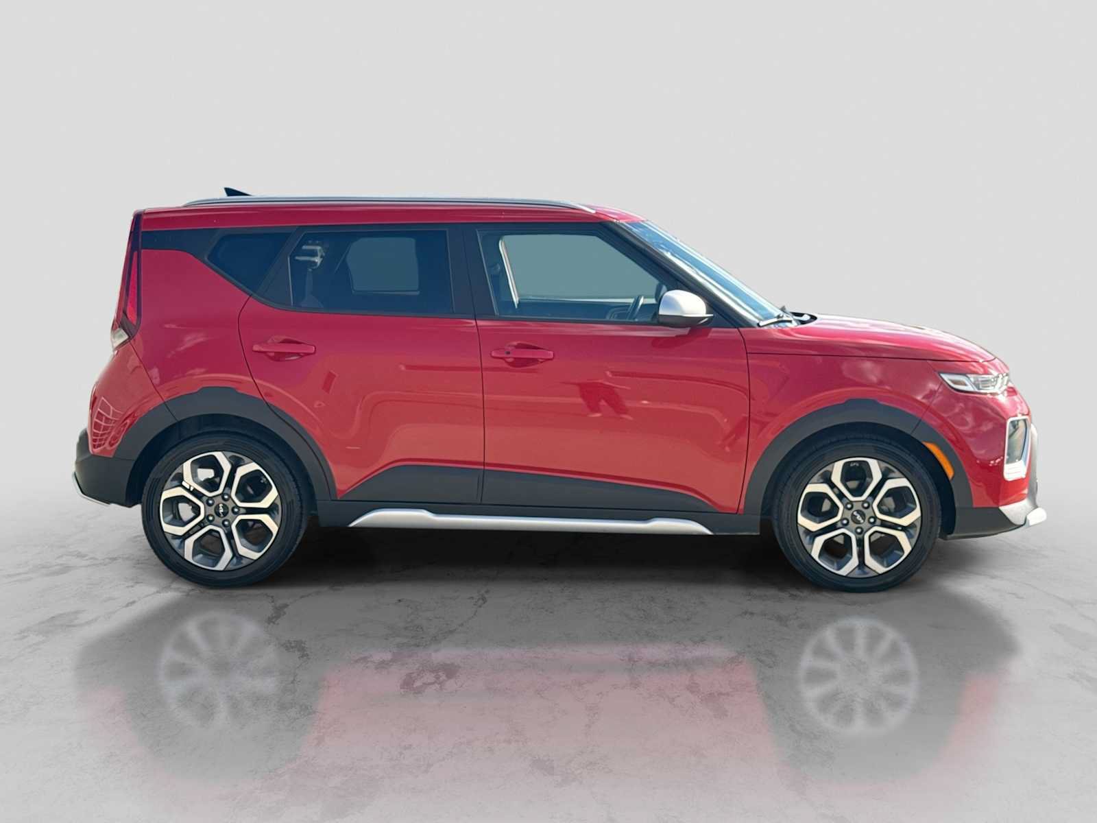 Used 2022 Kia Soul X-Line FWD image 7