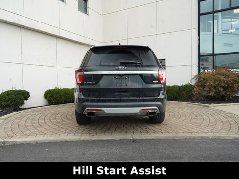 Used 2016 Ford Explorer Platinum image 22