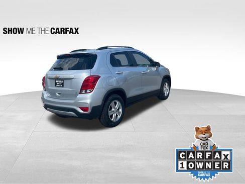 Used 2020 Chevrolet Trax LT image 3