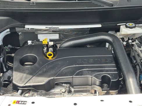 Used 2025 Chevrolet Equinox LT FWD image 30