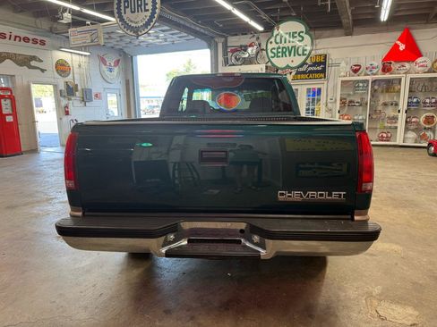 Used 1998 Chevrolet Silverado 1500 2WD Extended Cab w/ Preferred Equipment Group 2 image 4