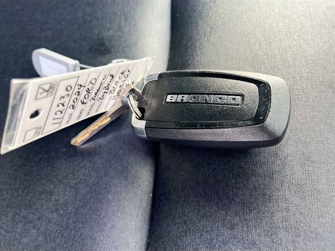 Used 2024 Ford Bronco Big Bend image 33