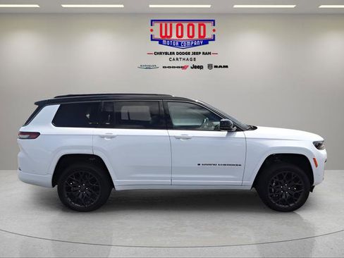 New 2026 Jeep Grand Cherokee L Summit AWD/4WD image 2