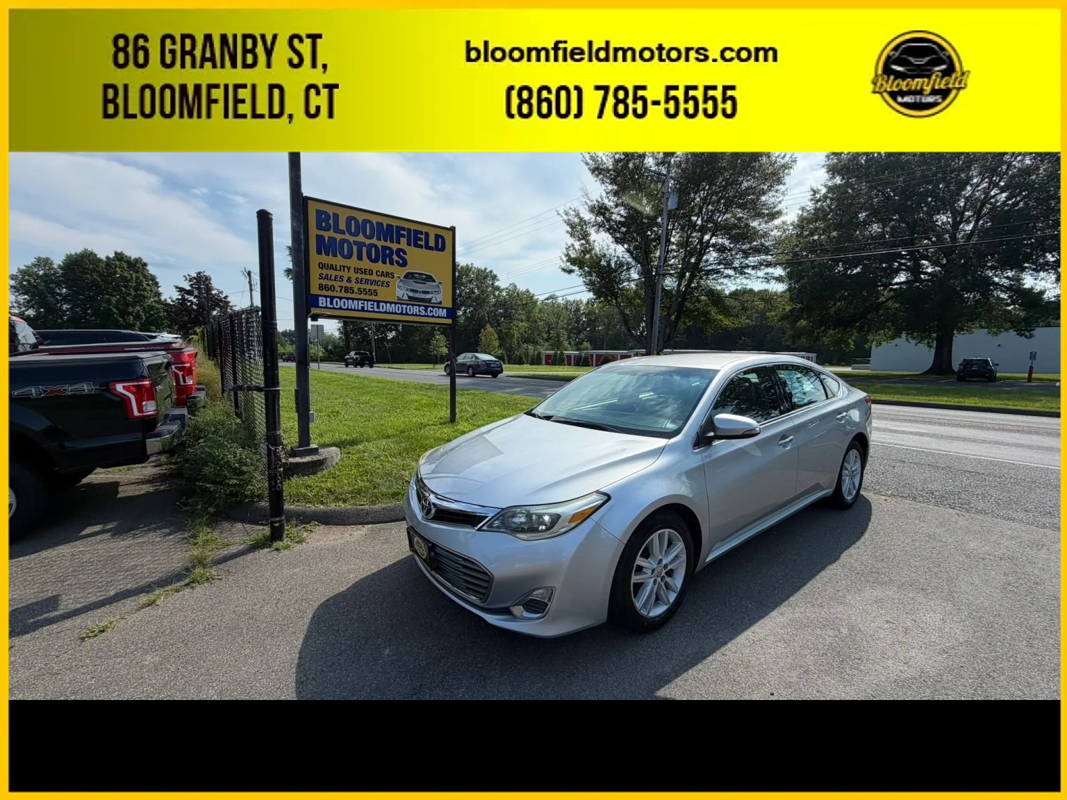 Used 2013 Toyota Avalon XLE FWD image 1