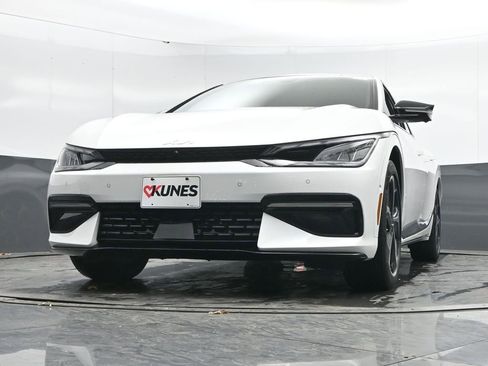Used 2024 Kia EV6 GT-Line image 29
