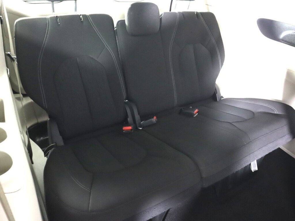 Used 2023 Chrysler Voyager LX FWD image 35