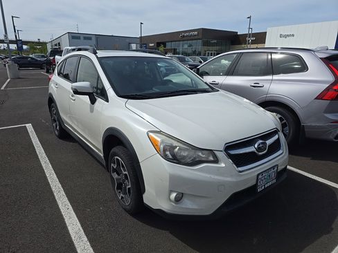 Used 2015 Subaru Crosstrek 2.0i Limited AWD/4WD image 2