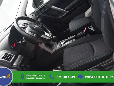 Used 2017 Subaru Forester 2.5i w/ Alloy Wheel Package AWD/4WD image 9