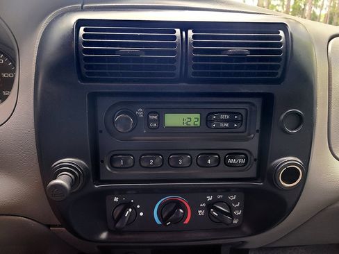 Used 2011 Ford Ranger XL RWD image 23