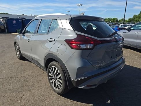 Used 2023 Nissan Kicks SV FWD image 5