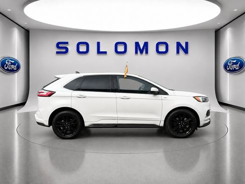Used 2021 Ford Edge ST-Line AWD/4WD image 4