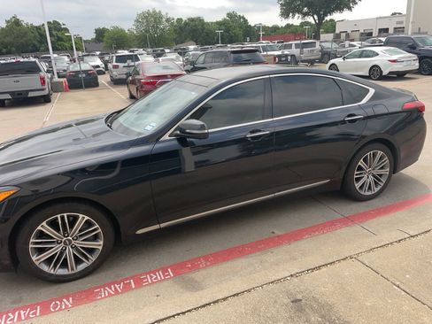 Used 2018 Genesis G80 3.8 w/ Option Group 03 RWD image 6