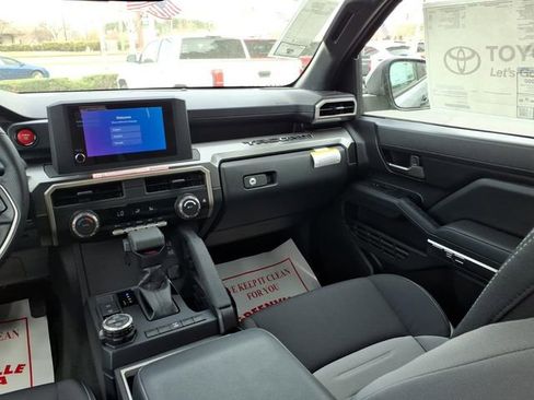 New 2025 Toyota Tacoma TRD Off-Road image 7