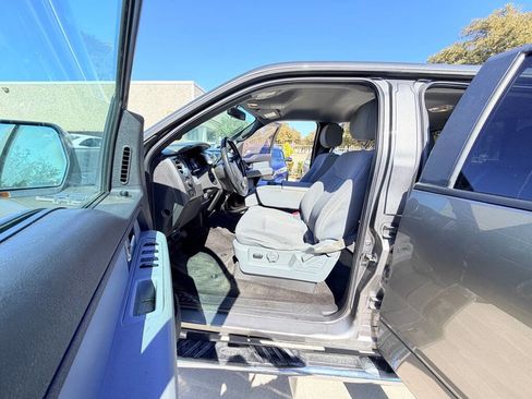 Used 2013 Ford F150 XLT w/ Luxury Equipment Group image 11